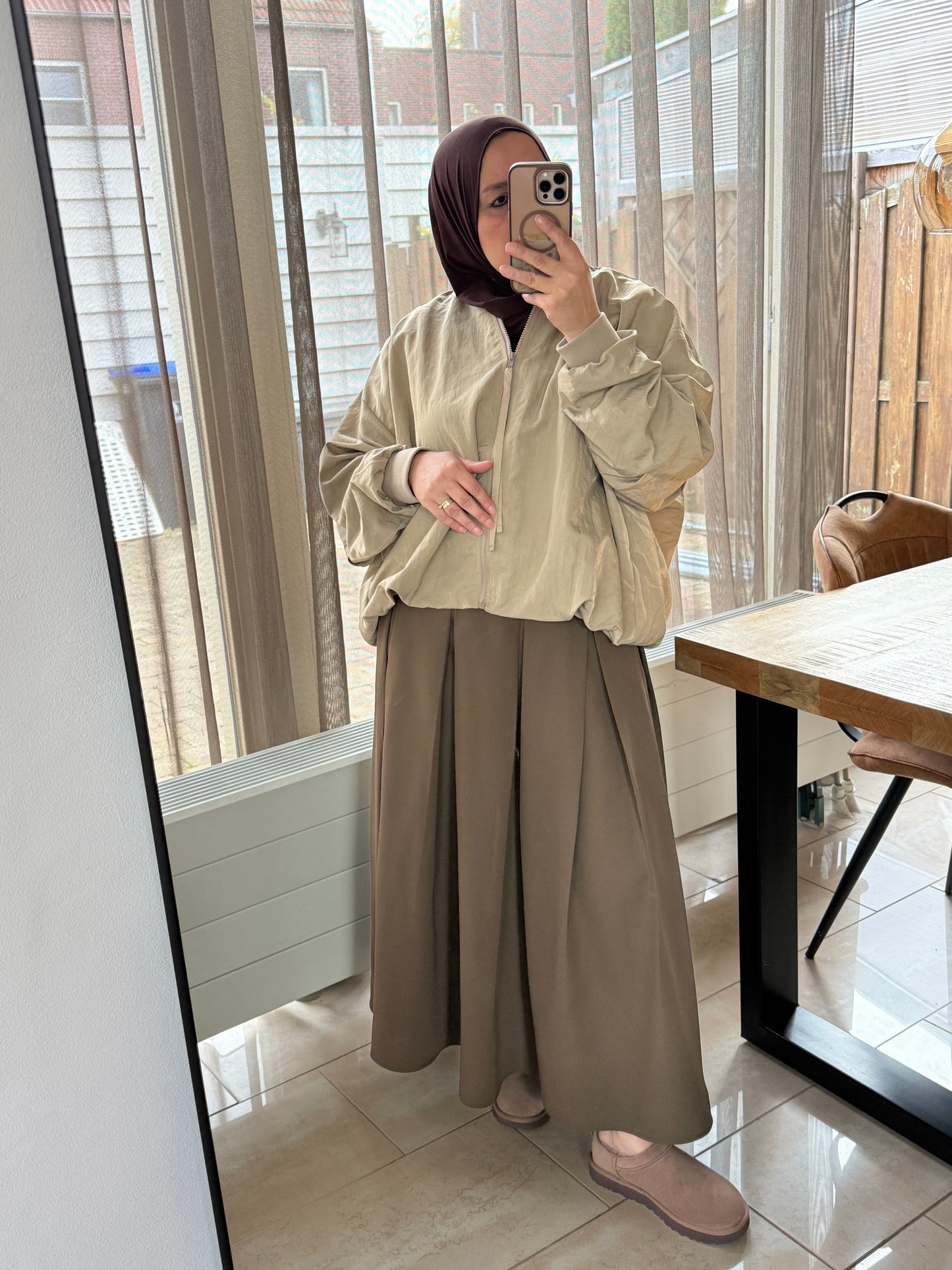 Midi rok met plooi detail brown