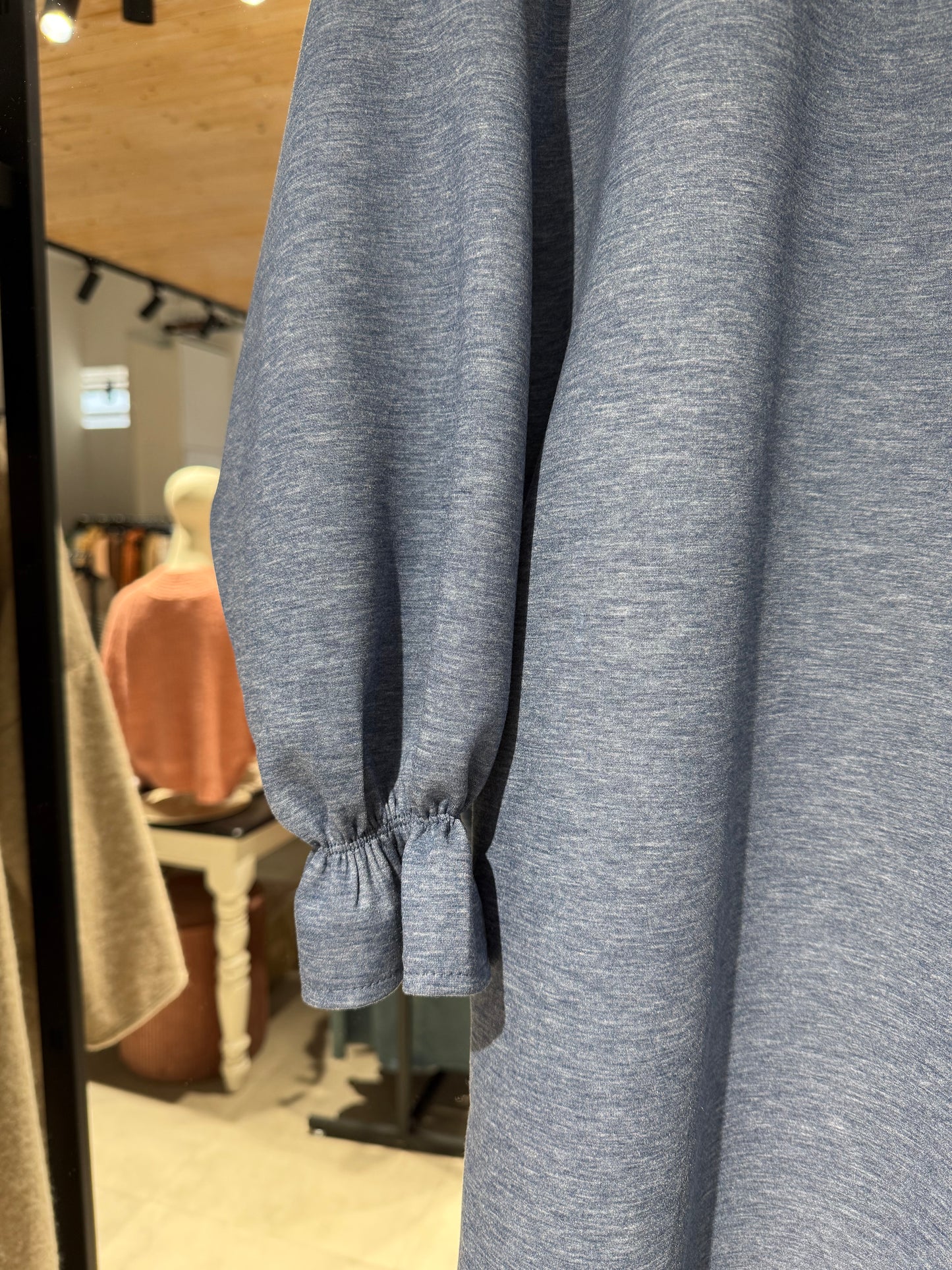 Sweat dress met pofmouwtjes