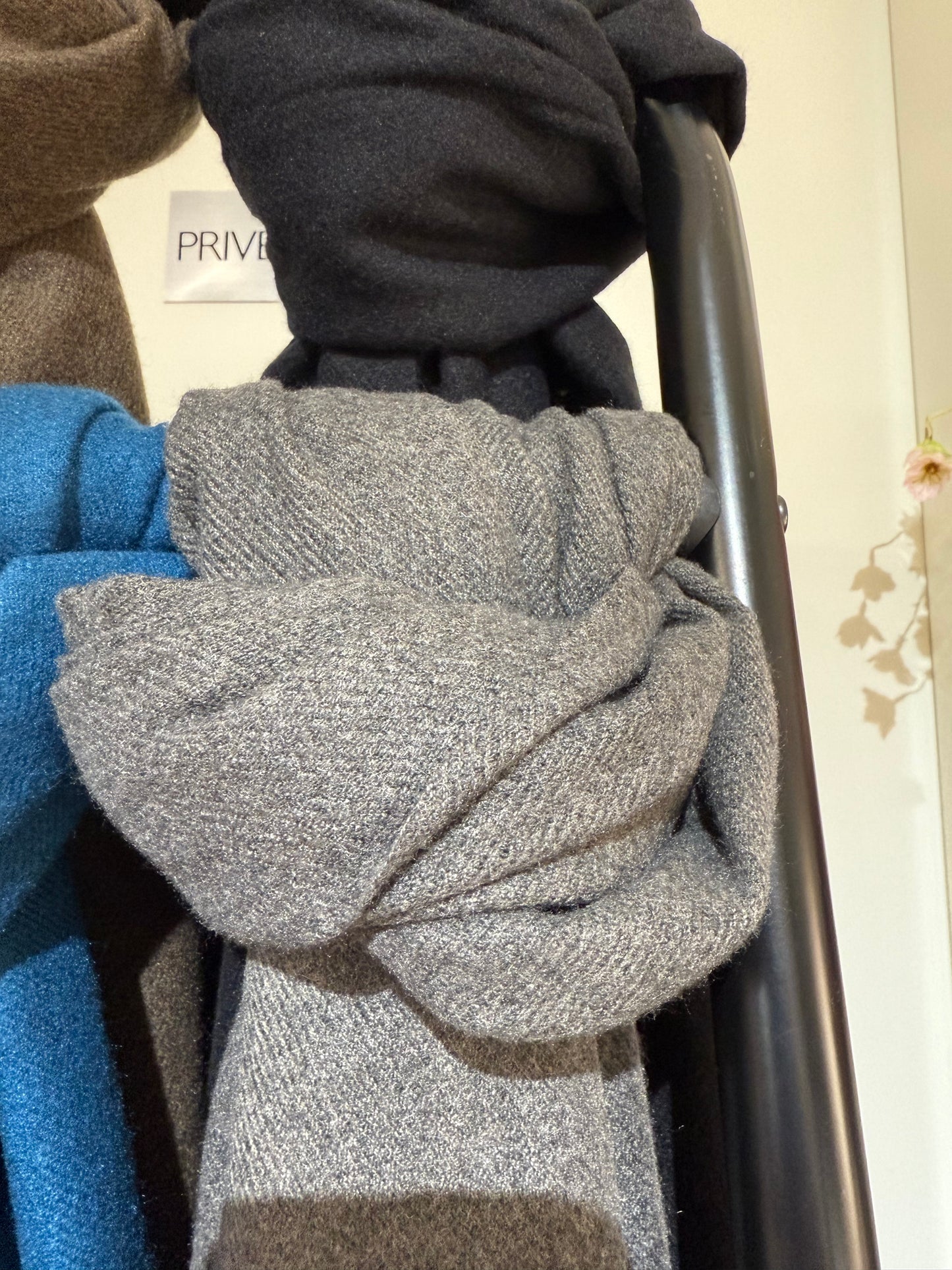 Cashmere scarf met franjes
