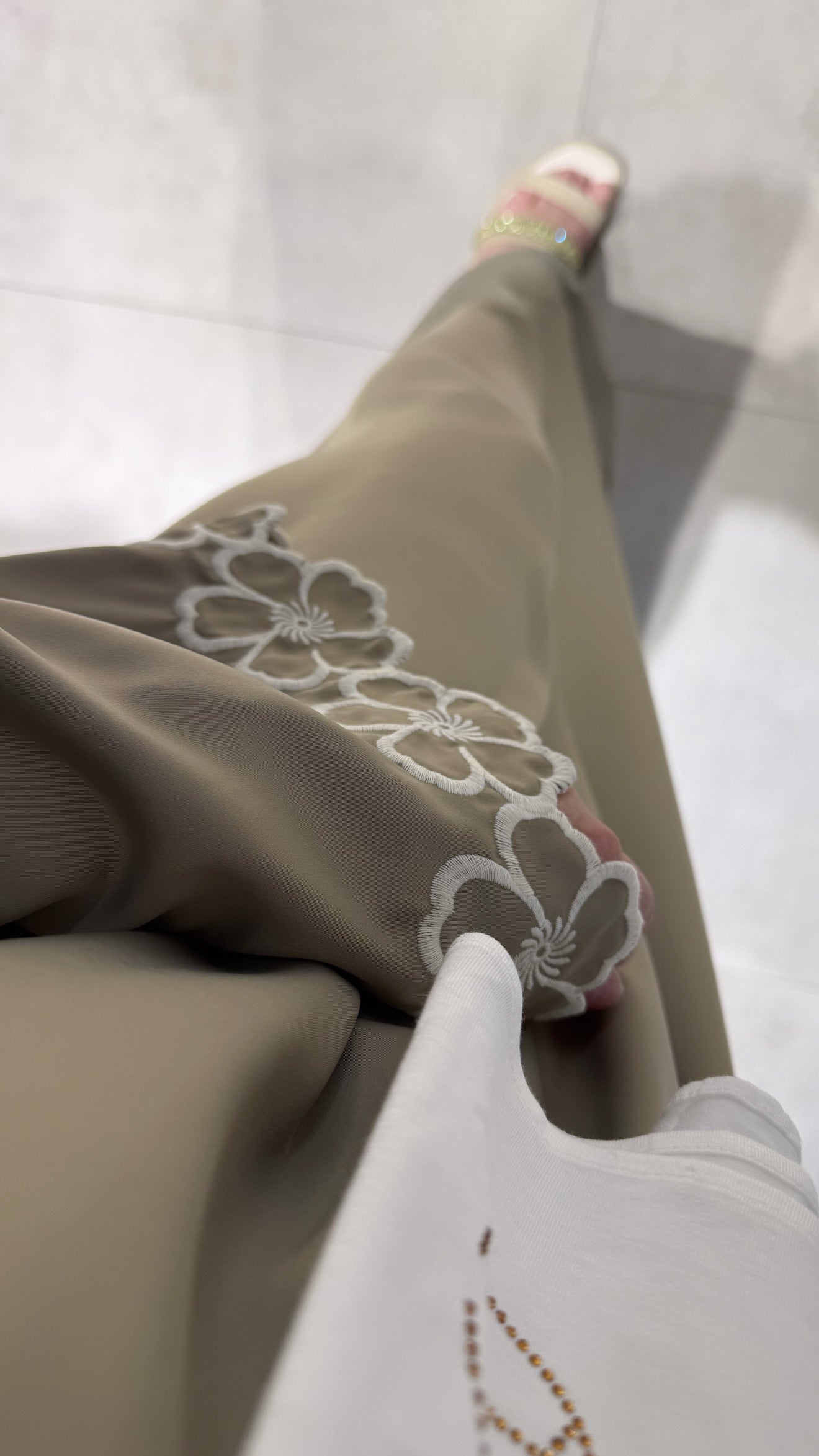Abaya flower