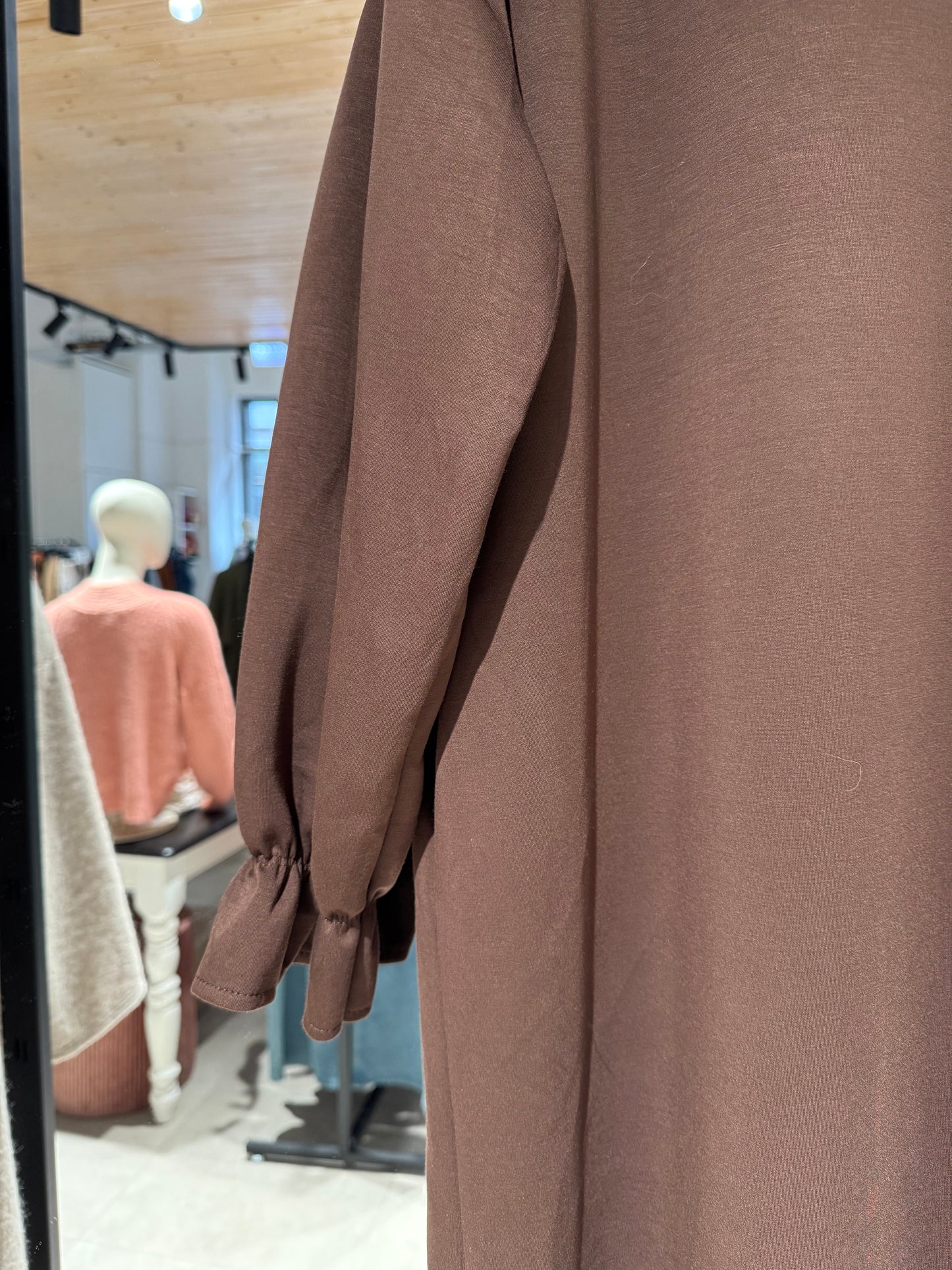 Sweat dress met pofmouwtjes
