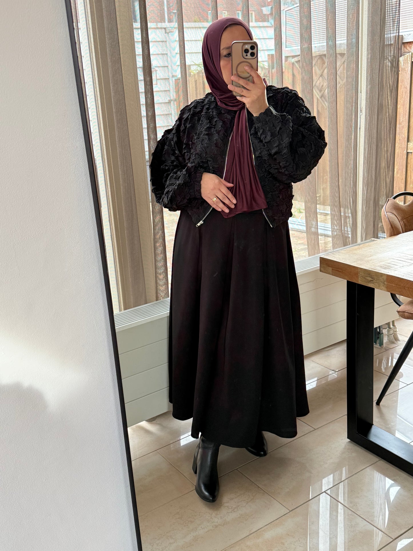 Midi rok met plooi detail black