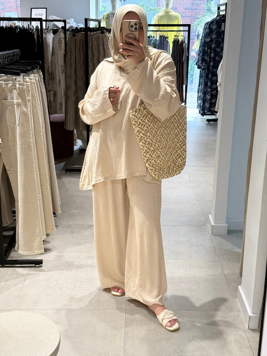 Oversized twinset Beige