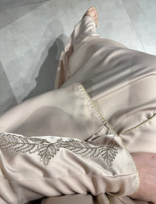 Abaya broderie creme