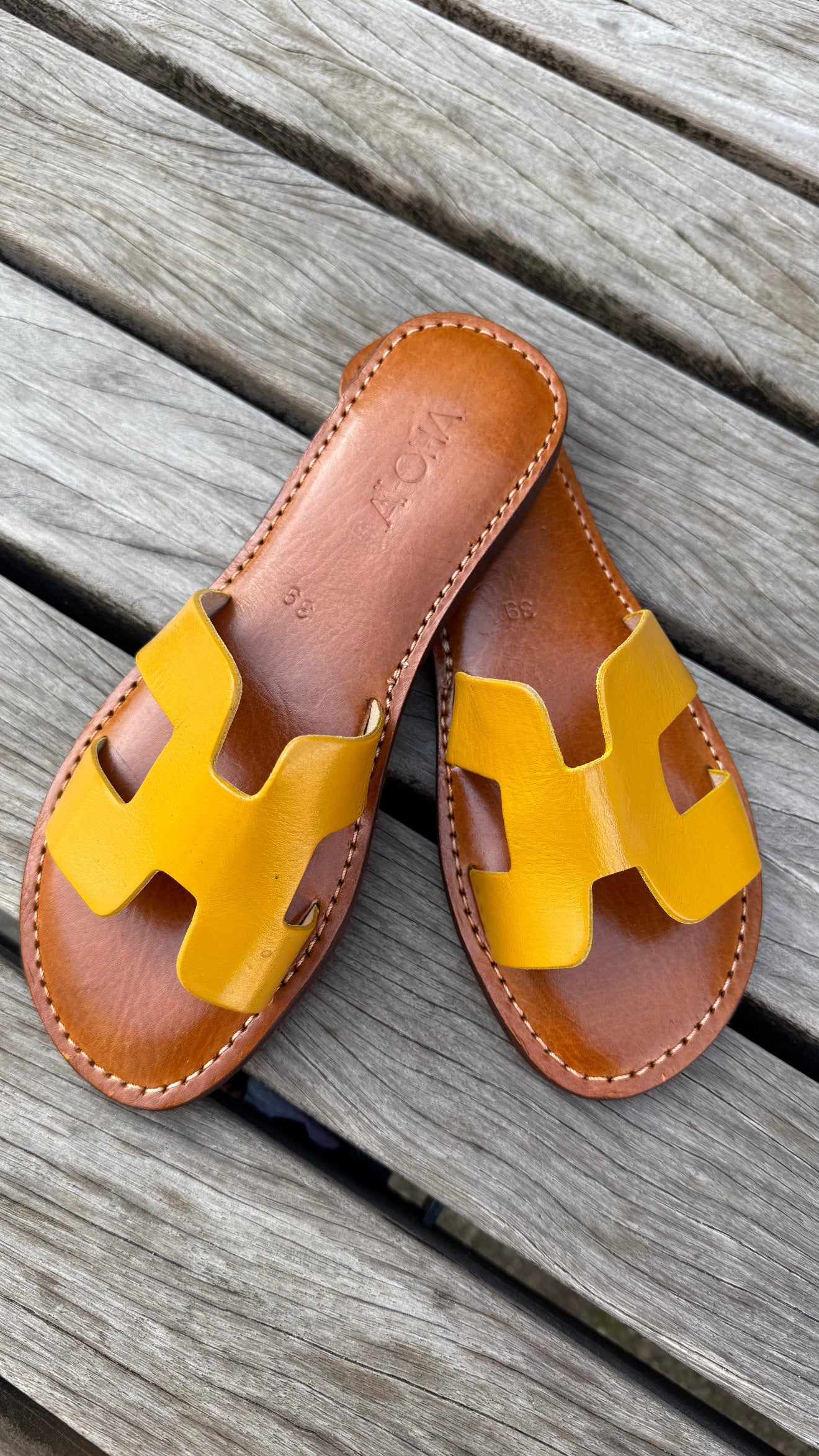 Handmade leather sandals yellow/mustard