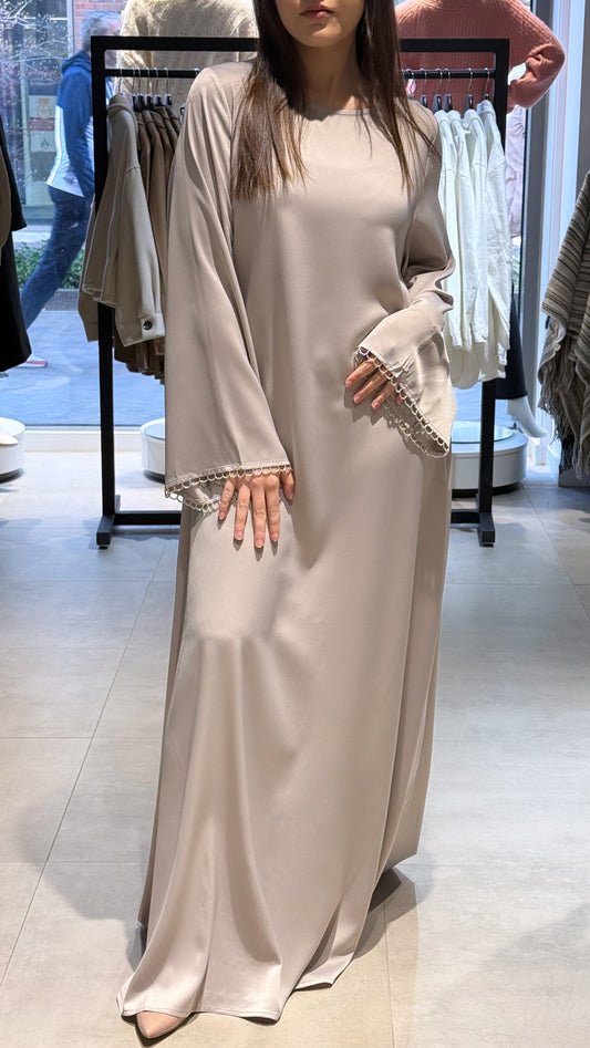 Abaya met steentjes